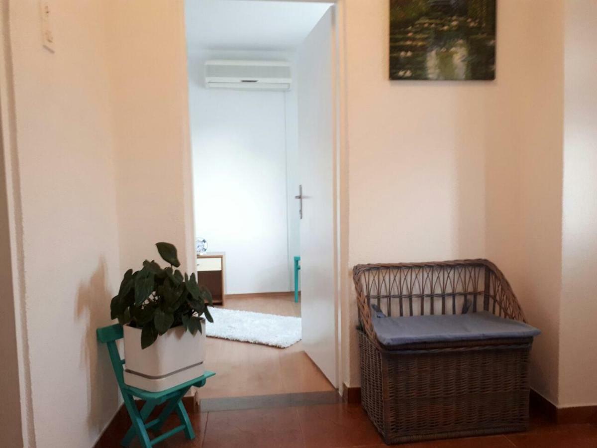 Apartman Andela Tisno Exterior photo